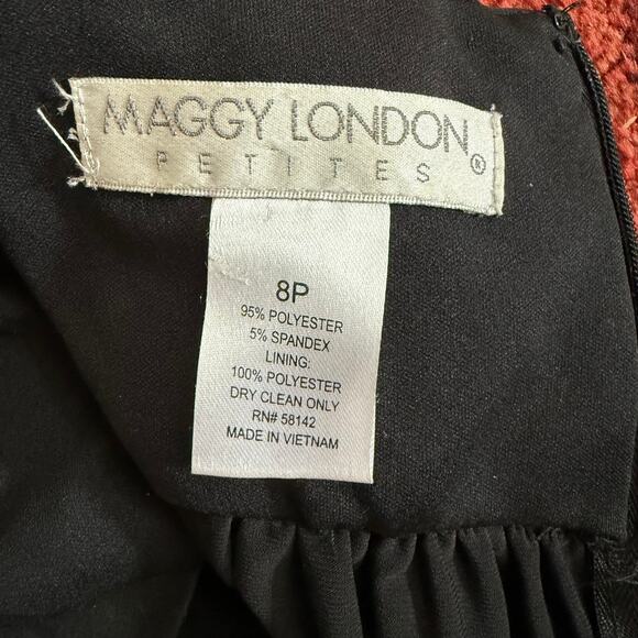 Maggy London 8P Stunning LBD Party Dress in IMMACULATE CONDITION - Picture 6 of 7